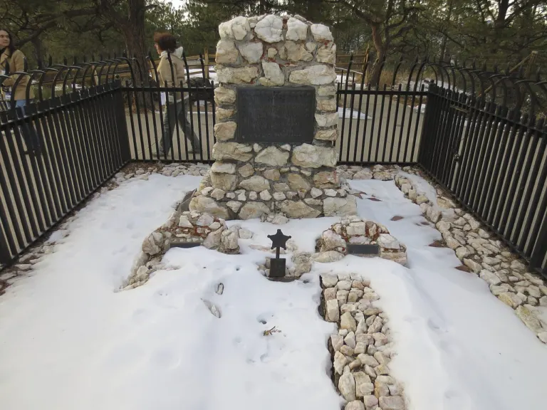 The grave of William F. "Buffalo Bill" Cody on Lookout Mountain